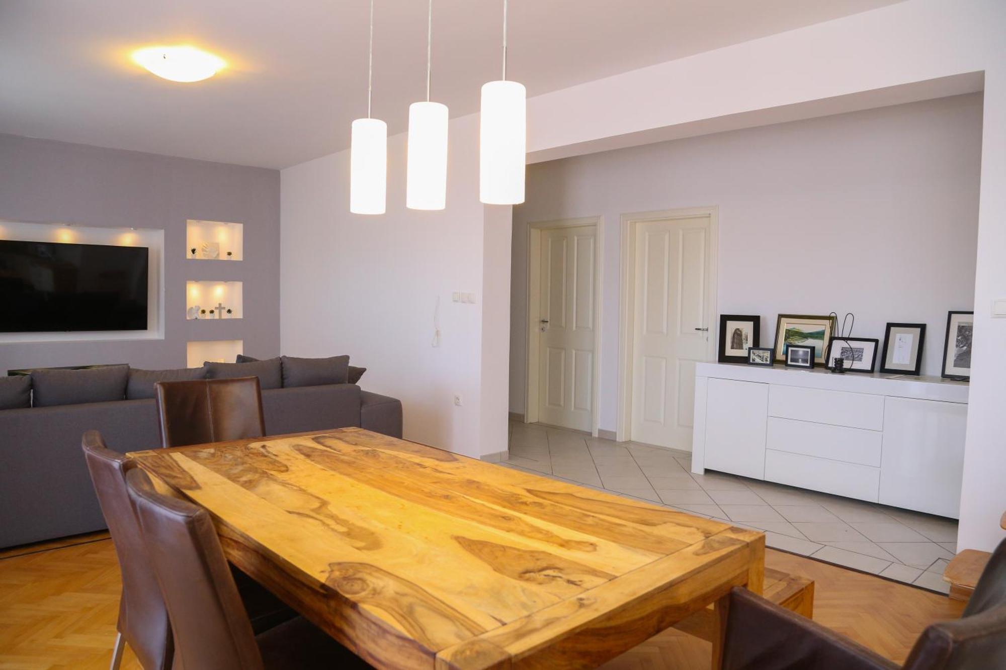 Apartment Luno Kaštela Kültér fotó